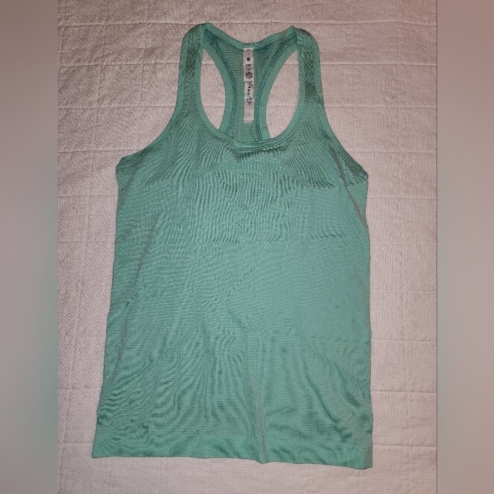 Lululemon Swiftly Tech Tank Size 6
